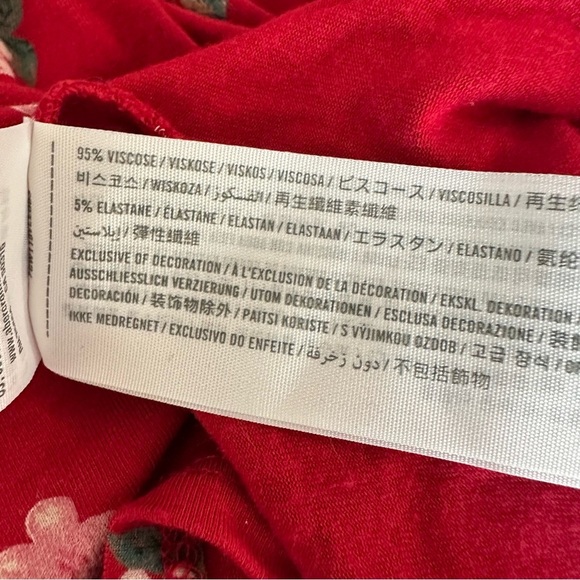 Hollister Red Halter Romper - Picture 5 of 7